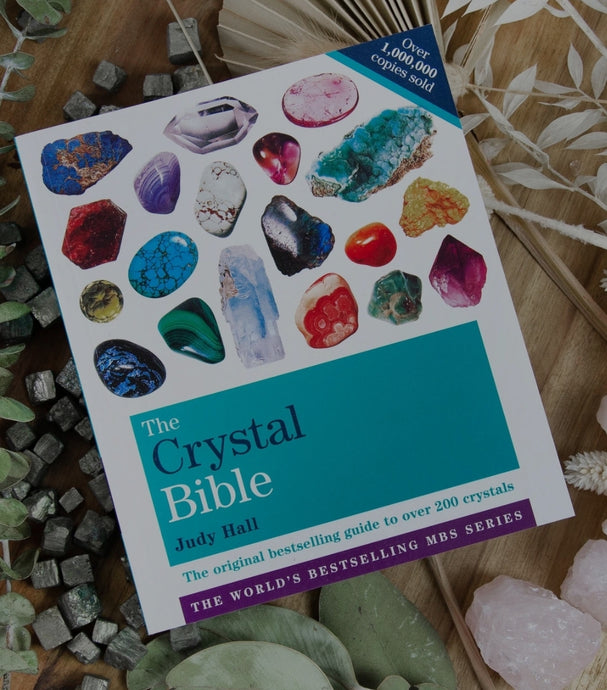 The Crystal Bible Vol 1 by Judy Hall